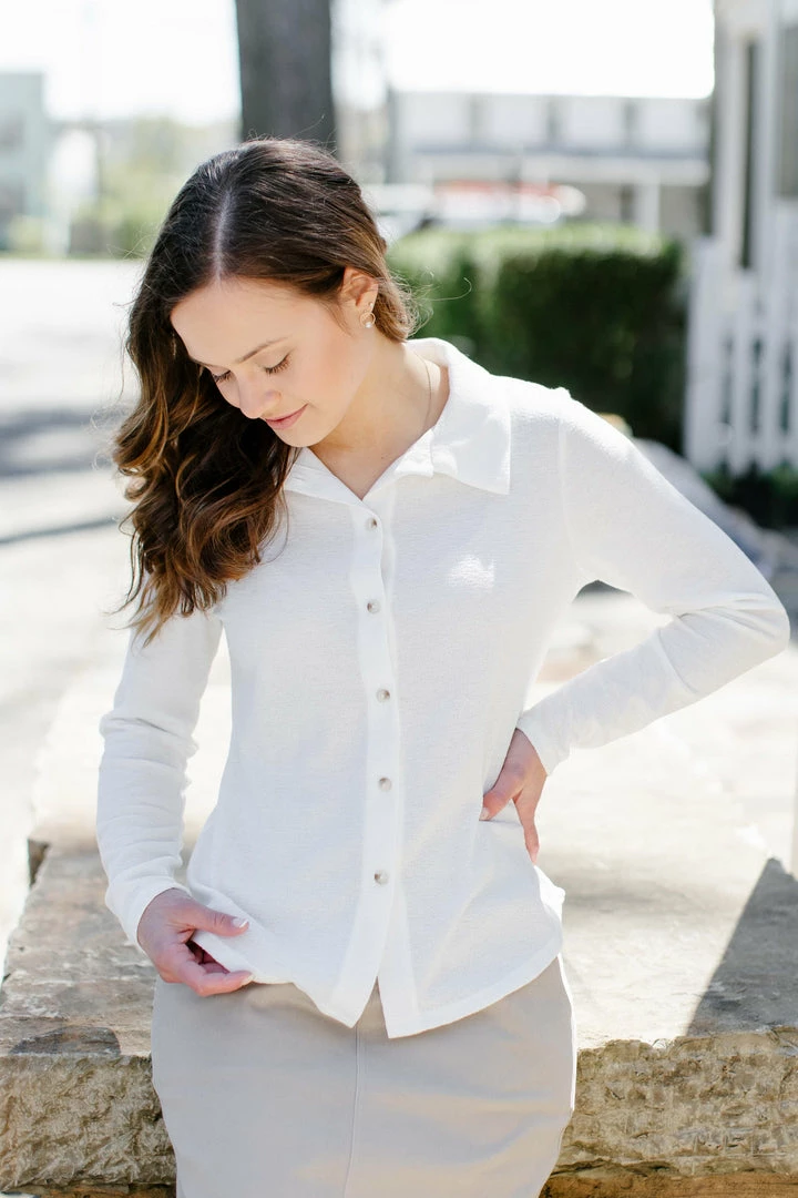 Gilli 'Chandler' Collared Button Down Top In Ivory 1 Gilli 'Chandler' Collared Button Down Top In Ivory