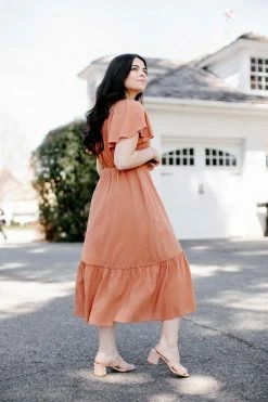 Wishlist Dresses 'Sadie' Button Up Cotton Midi Dress In Sandstone