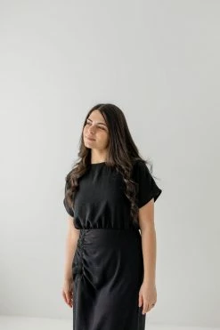 Gilli 'Cruz' Shirring Detail Midi Dress Dresses