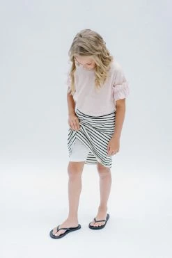 THE MAIN STREET EXCHANGE 'Zoey' Girl Skort In Cream/Black Stripe 8 THE MAIN STREET EXCHANGE 'Zoey' Girl Skort In Cream/Black Stripe