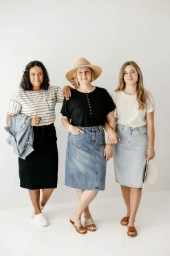 THE MAIN STREET EXCHANGE Exclusive Designs 'Kyra' Denim Skirt