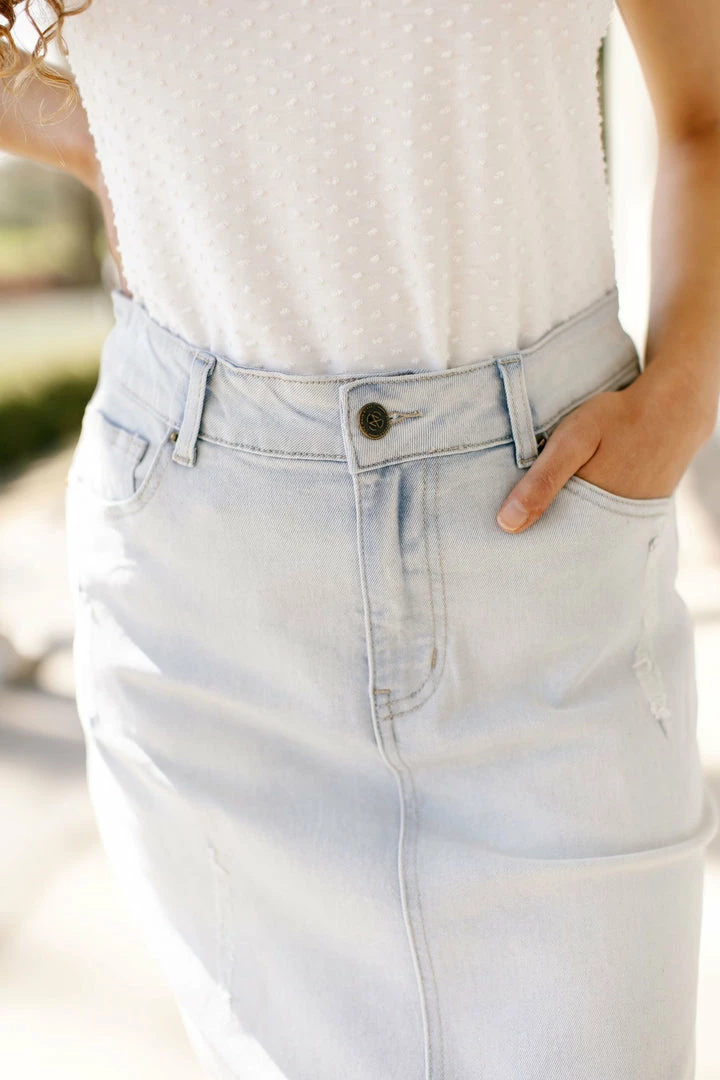 The Main Street Exchange 'Carli' Distressed Denim Skirt In Sun Bleached Wash FINAL SALE 4 The Main Street Exchange 'Carli' Distressed Denim Skirt In Sun Bleached Wash FINAL SALE