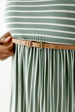 ANZELL Vegan Leather Skinny Belt