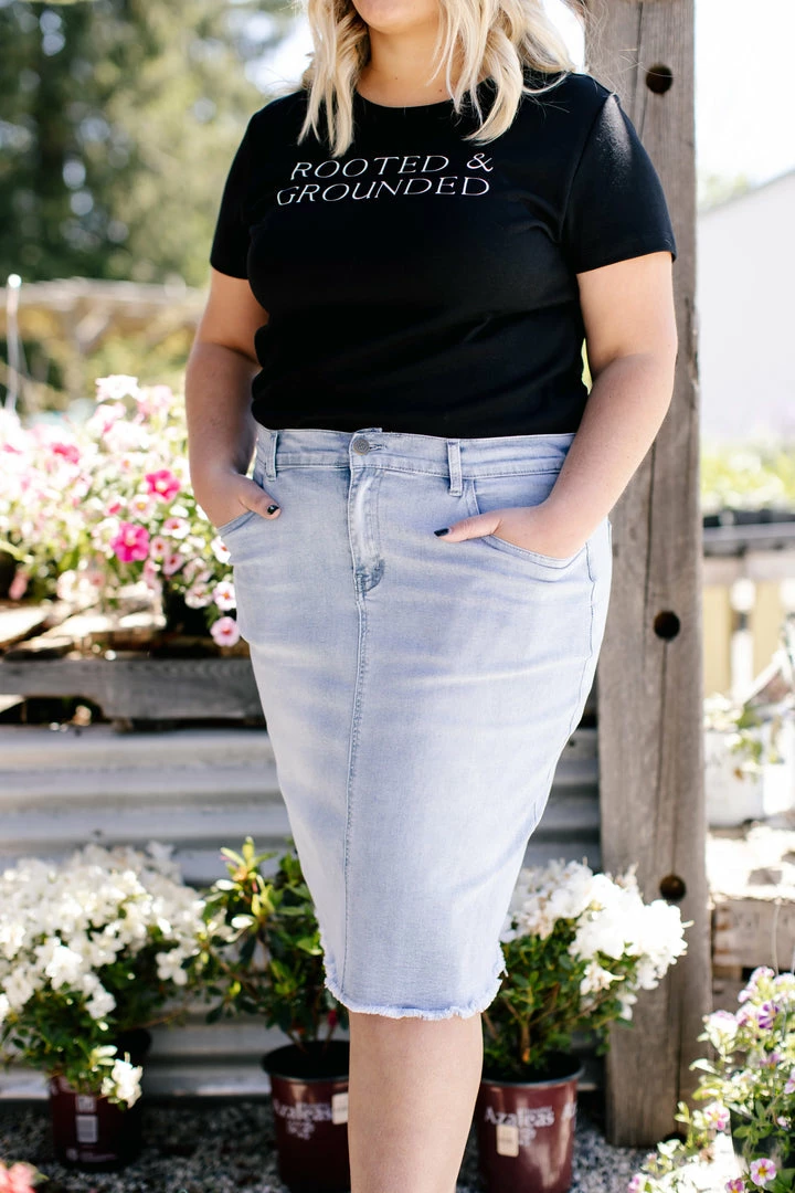 The Main Street Exchange Exclusive Designs 'Lily' Light Denim Knee Length Skirt 5 The Main Street Exchange Exclusive Designs 'Lily' Light Denim Knee Length Skirt