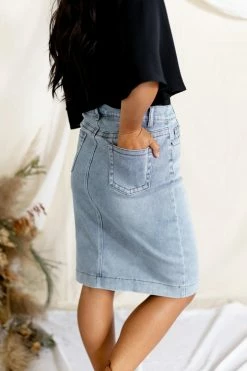 The Main Street Exchange 'Leah' Denim Skirt In Light Wash 28 The Main Street Exchange 'Leah' Denim Skirt In Light Wash