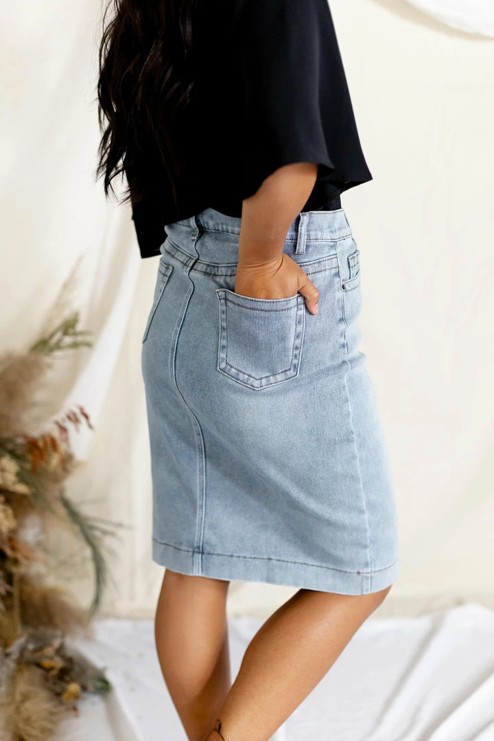 The Main Street Exchange 'Leah' Denim Skirt In Light Wash 12 The Main Street Exchange 'Leah' Denim Skirt In Light Wash