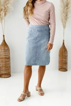 The Main Street Exchange 'Sara' Classic Knee Length Skirt In Vintage Wash FINAL SALE