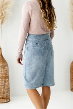 The Main Street Exchange 'Sara' Classic Knee Length Skirt In Vintage Wash FINAL SALE