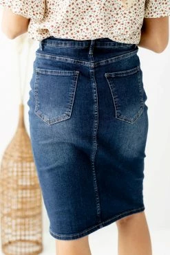 The Main Street Exchange 'Wren' Classic Denim Skirt