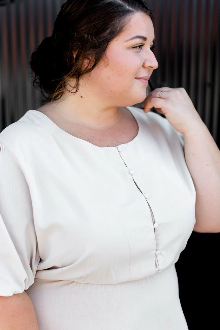 Hayden Los Angeles Dresses Extended 'Cassandra' Puffed Sleeve Buttoned Midi Dress In Taupe 3 Hayden Los Angeles Dresses Extended 'Cassandra' Puffed Sleeve Buttoned Midi Dress In Taupe