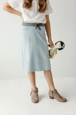 The Main Street Exchange 'Ava' Girl Knit Denim Skirt In Light Wash FINAL SALE